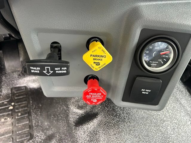 New 2027 Ford F650 2WD Regular Cab Super Duty image 17