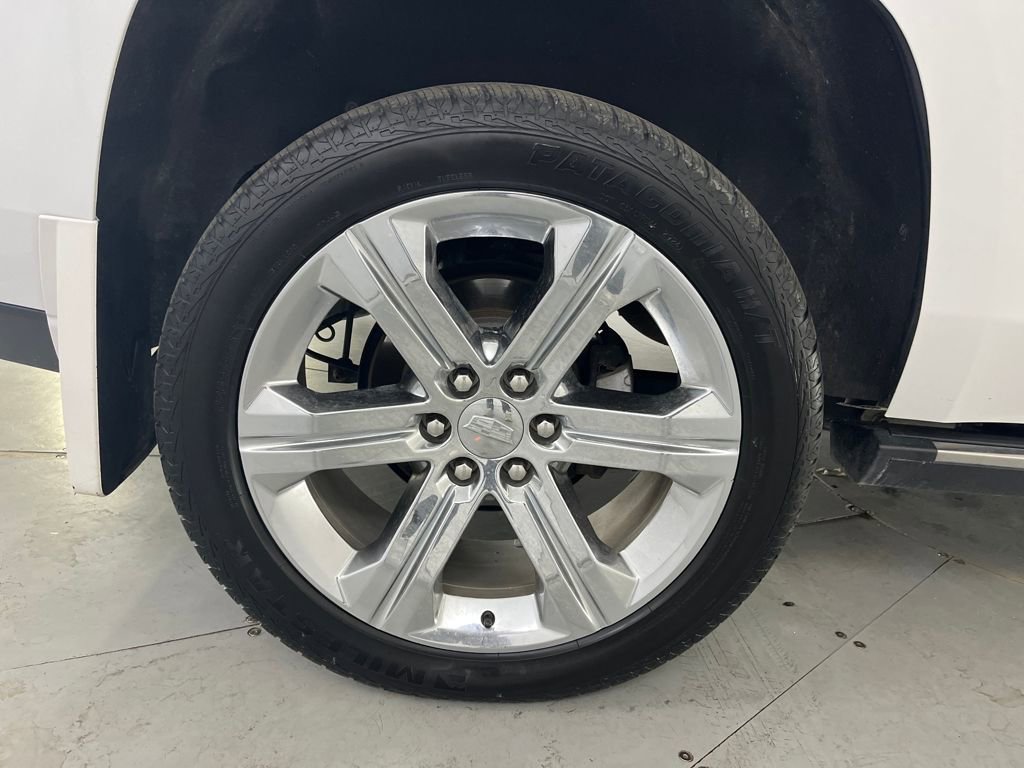 Used 2017 Cadillac Escalade Platinum image 17