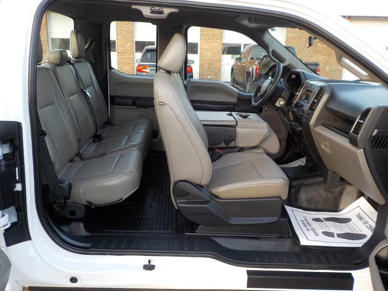 Used 2022 Ford F250 XL w/ Power Equipment Group image 29