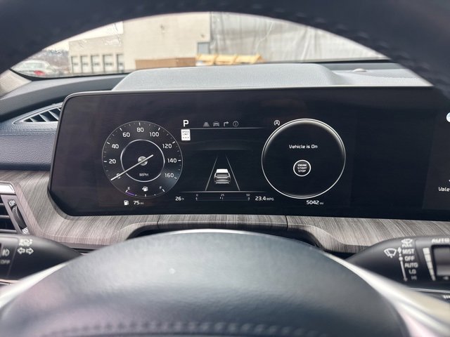 Used 2024 Kia Telluride SX Prestige w/ Towing Package image 17