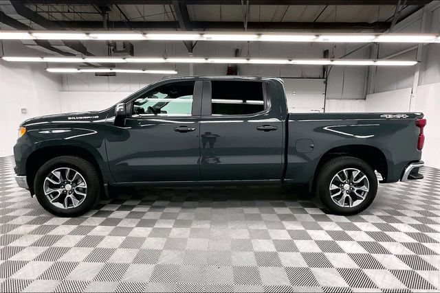 Used 2026 Chevrolet Silverado 1500 LT AWD/4WD image 14