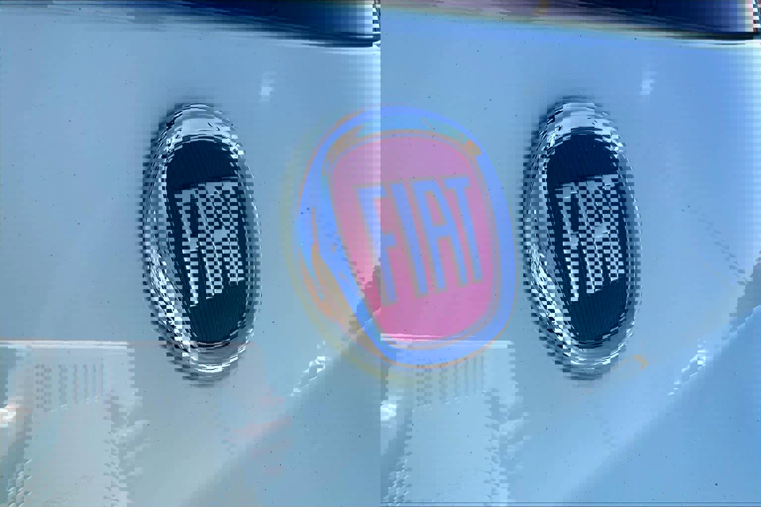 Used 2017 FIAT 500 Lounge image 29