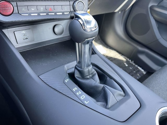 Used 2025 Ford Mustang Coupe RWD image 29