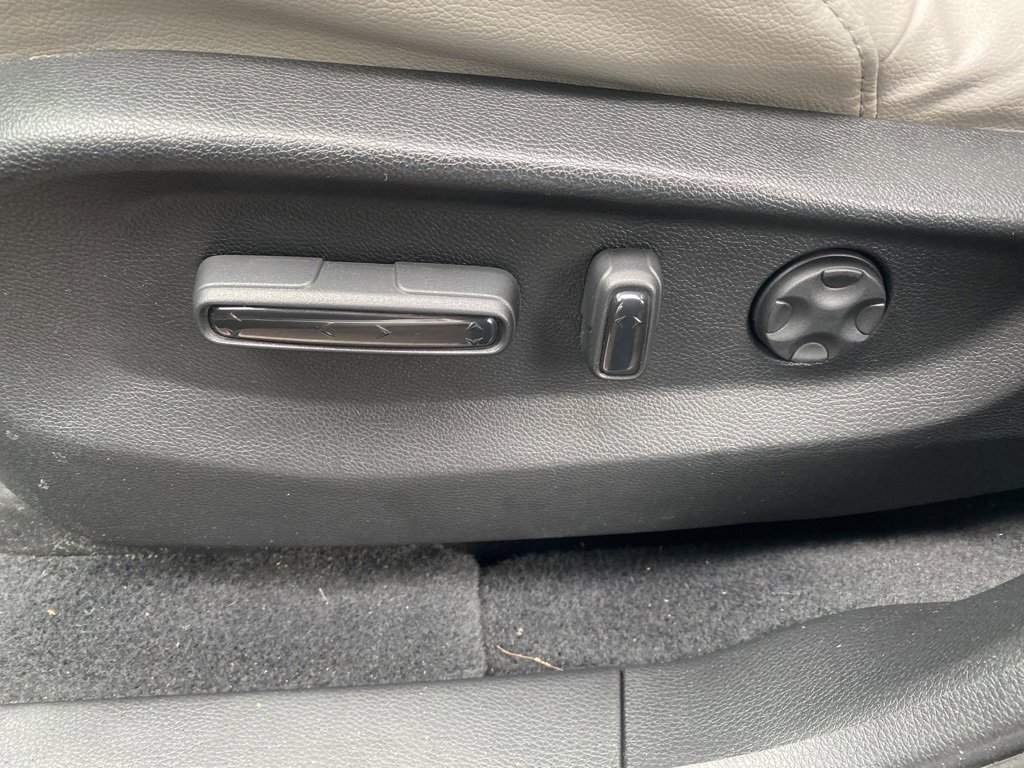 Used 2019 Honda CR-V EX-L image 10