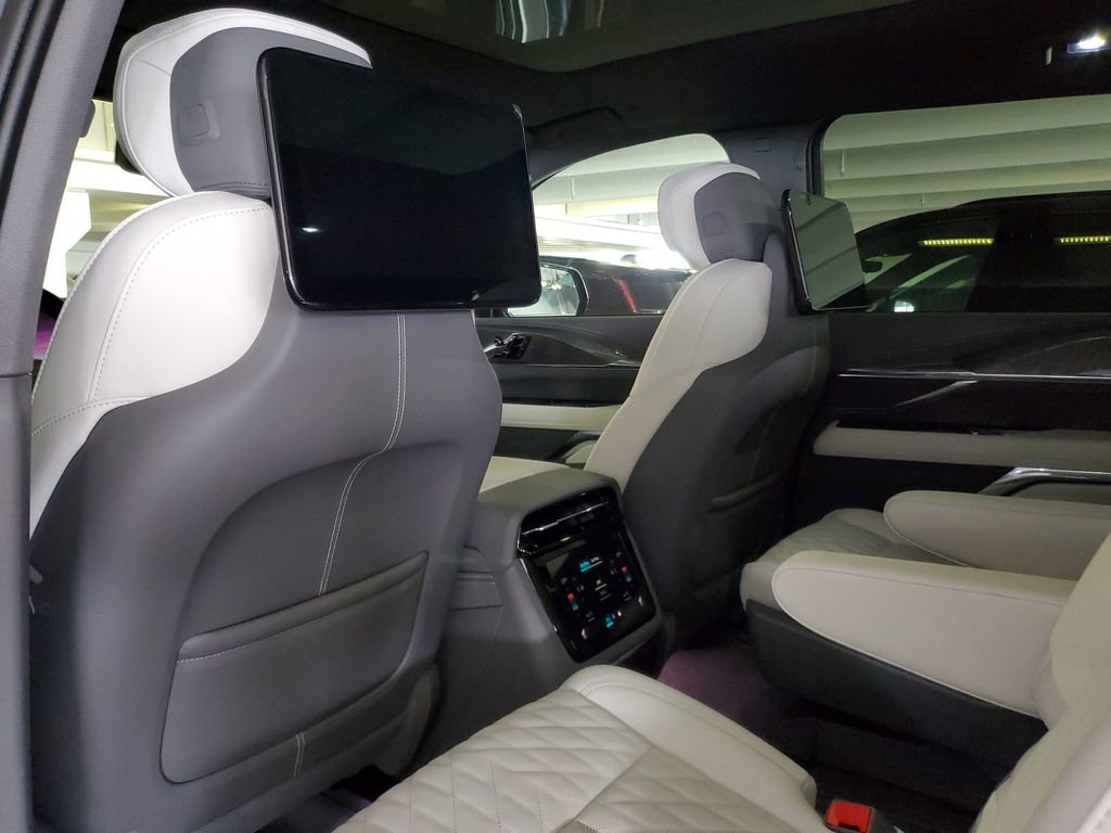 New 2026 Cadillac Escalade IQ Sport 1 AWD/4WD image 10