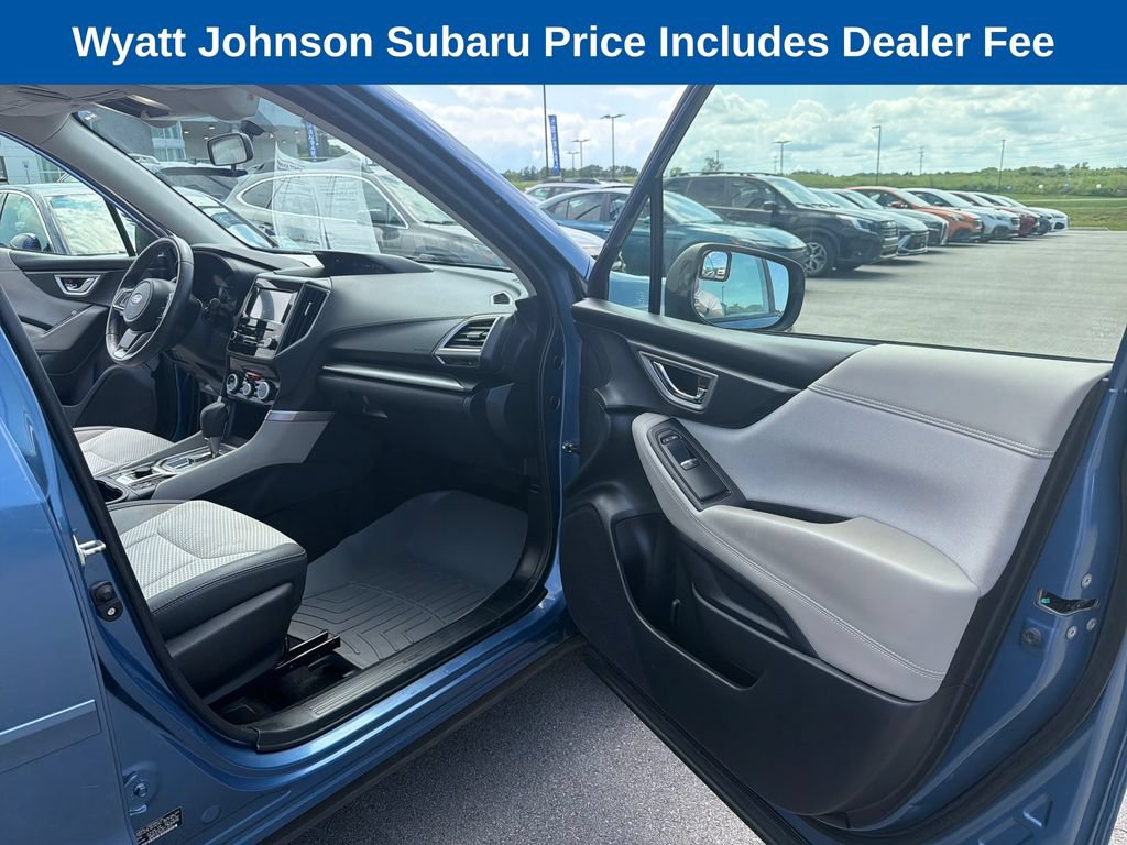 Used 2020 Subaru Forester Premium AWD/4WD image 43