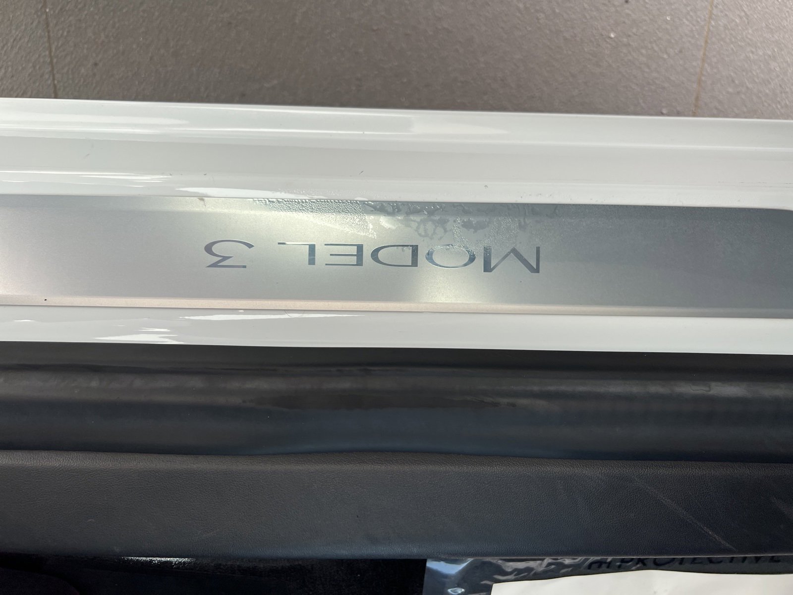 Used 2018 Tesla Model 3 Long Range image 19