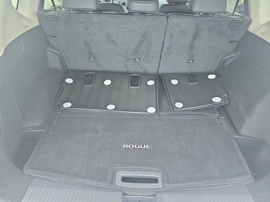 Used 2023 Nissan Rogue SL w/ SL Premium Package FWD image 23