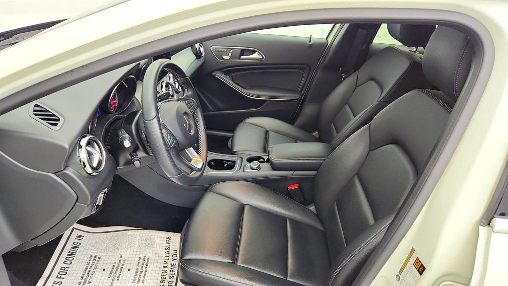 Used 2018 Mercedes-Benz GLA 250 4MATIC image 18