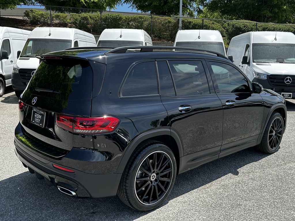 Certified 2023 Mercedes-Benz GLB 250 w/ AMG Line image 8