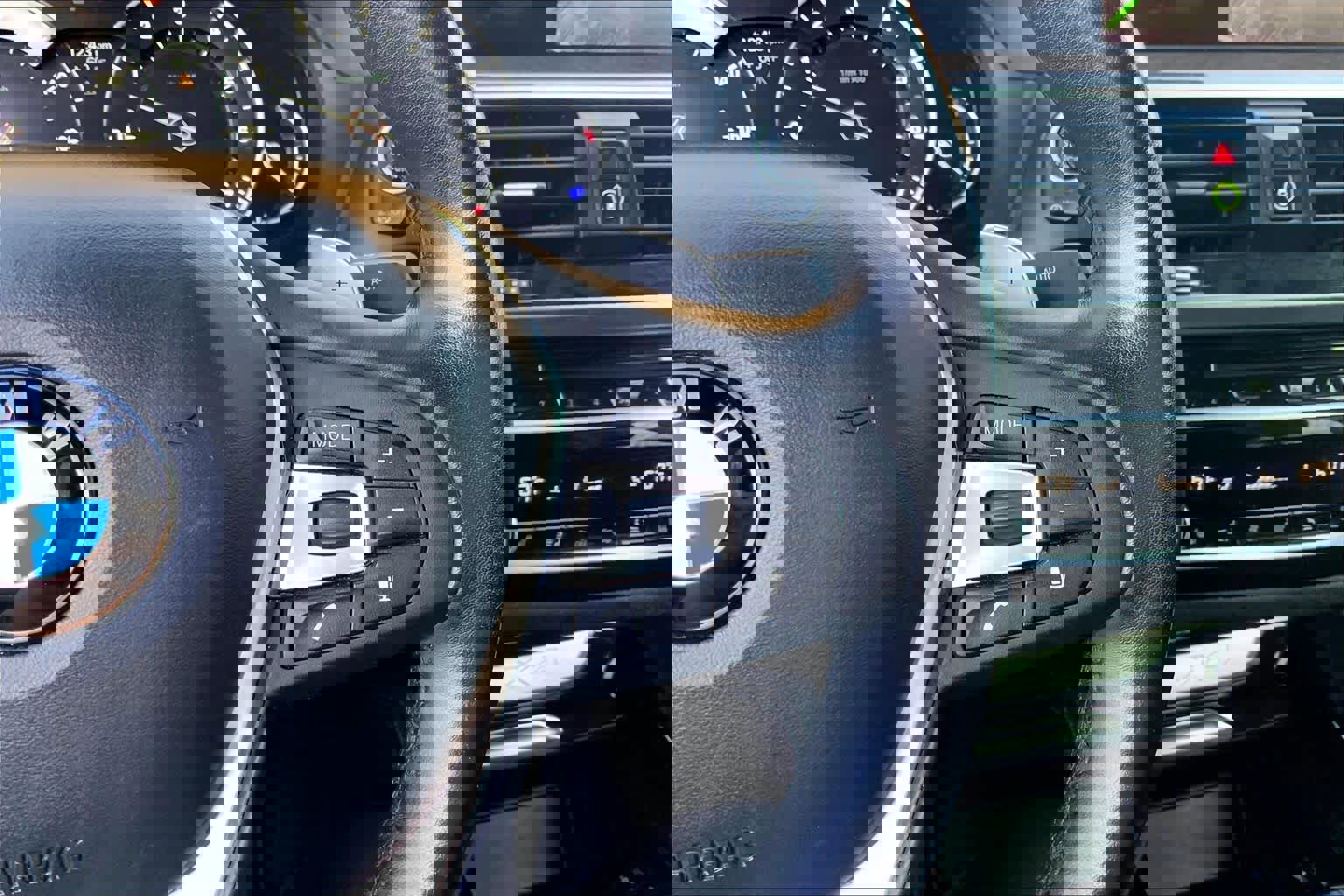 Used 2019 BMW X4 xDrive30i image 25