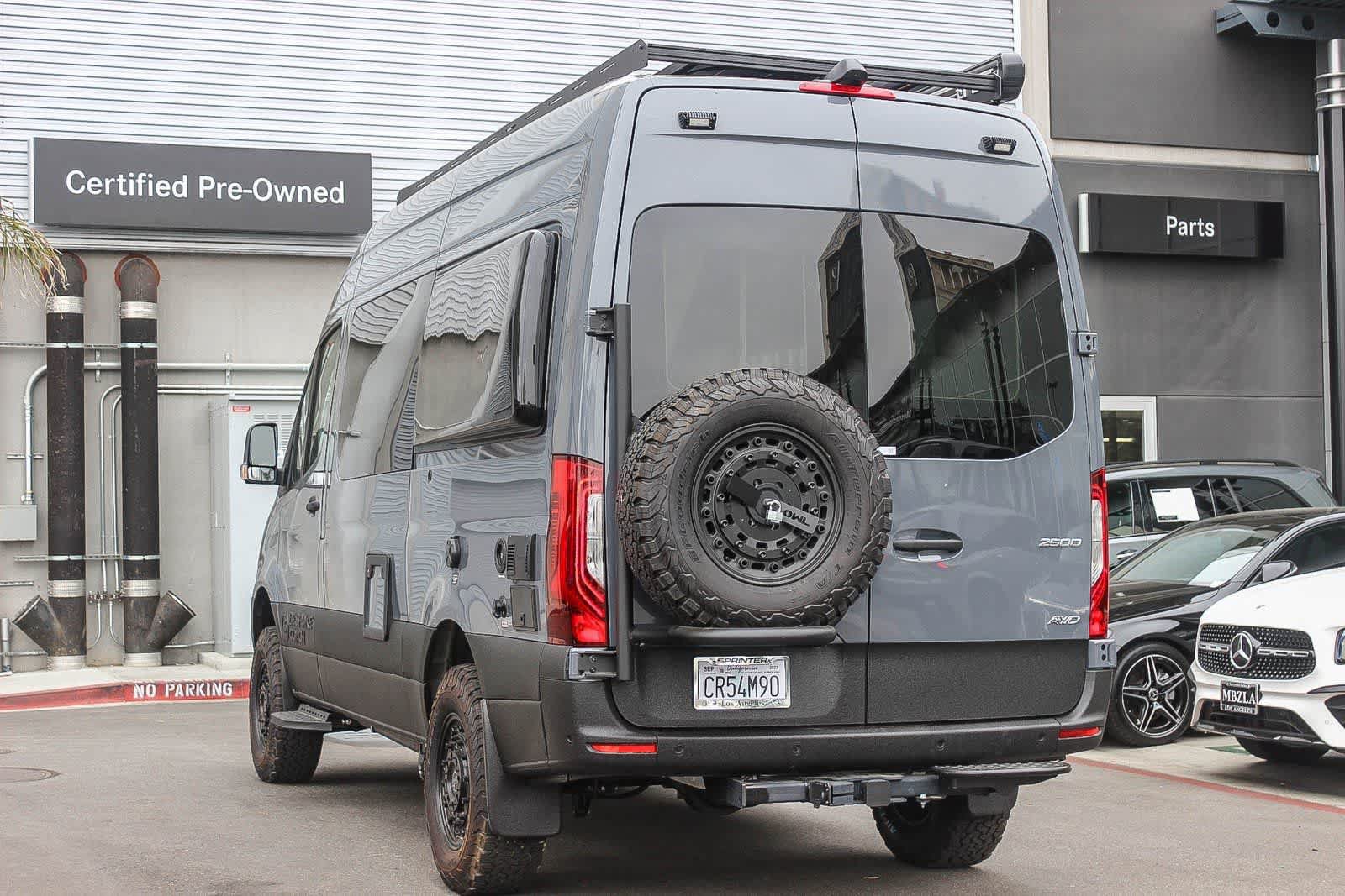 Used 2023 Mercedes-Benz Sprinter 2500 image 12