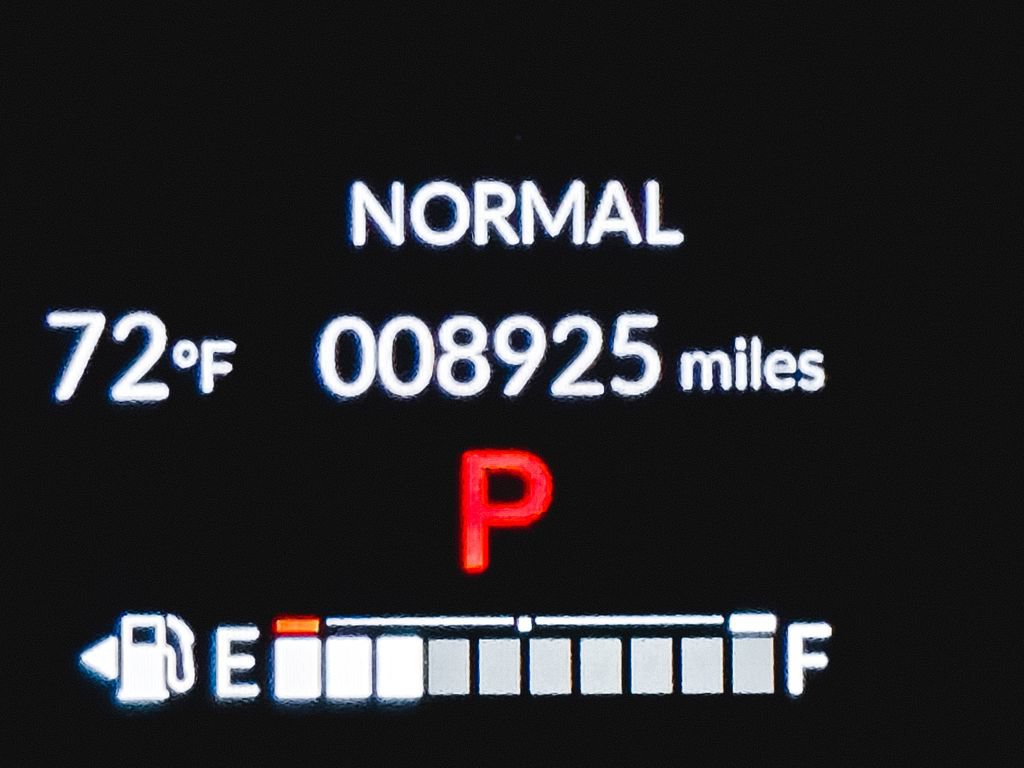 Used 2023 Honda HR-V LX image 23