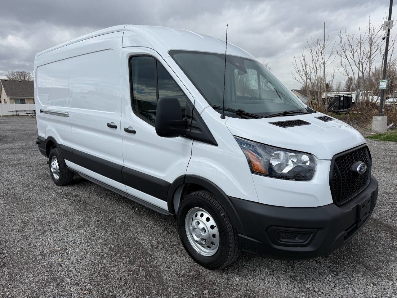 Used 2025 Ford Transit 250 250 AWD 3dr LWB Medium Roof Ca image 9