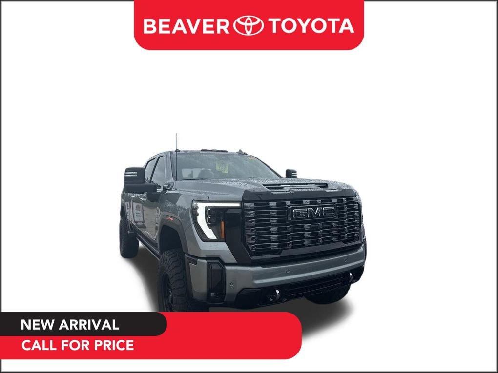 Used 2025 GMC Sierra 2500 Denali Ultimate image 1