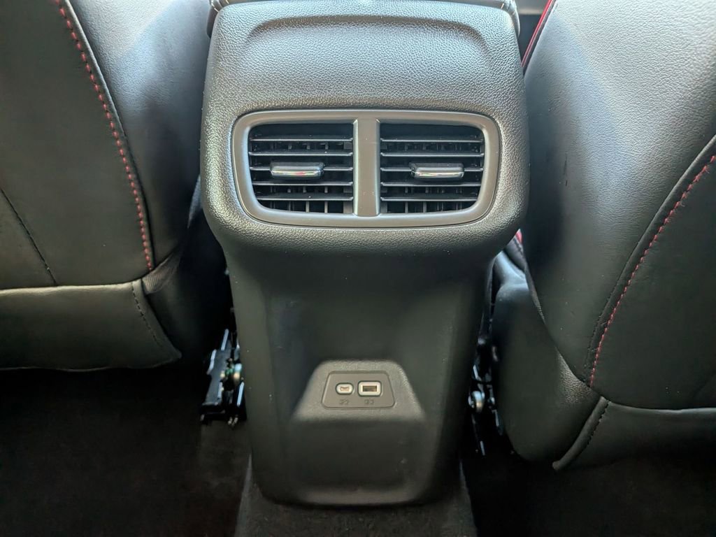 Used 2023 Buick Envision Essence w/ Sport Touring Package image 33