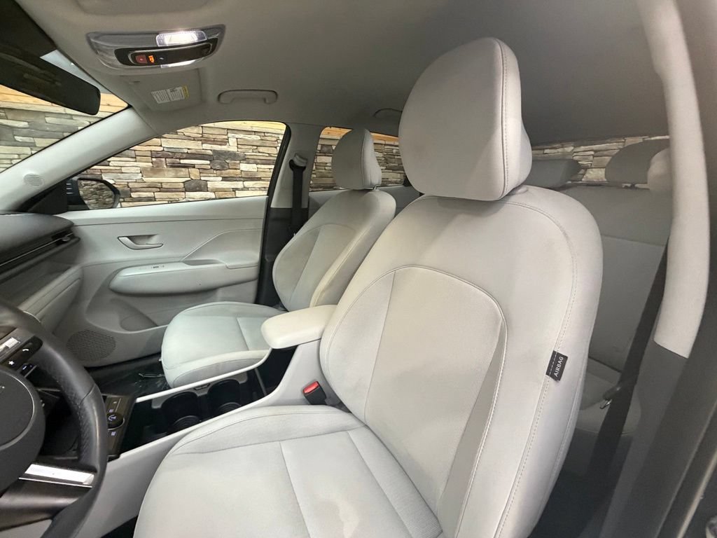 Used 2024 Hyundai Kona SEL w/ Convenience Package AWD/4WD image 14