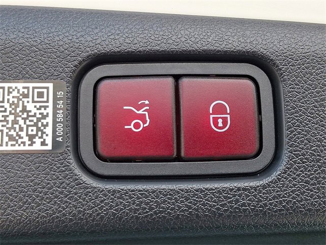 Used 2025 Mercedes-Benz E 450 4MATIC Sedan image 31