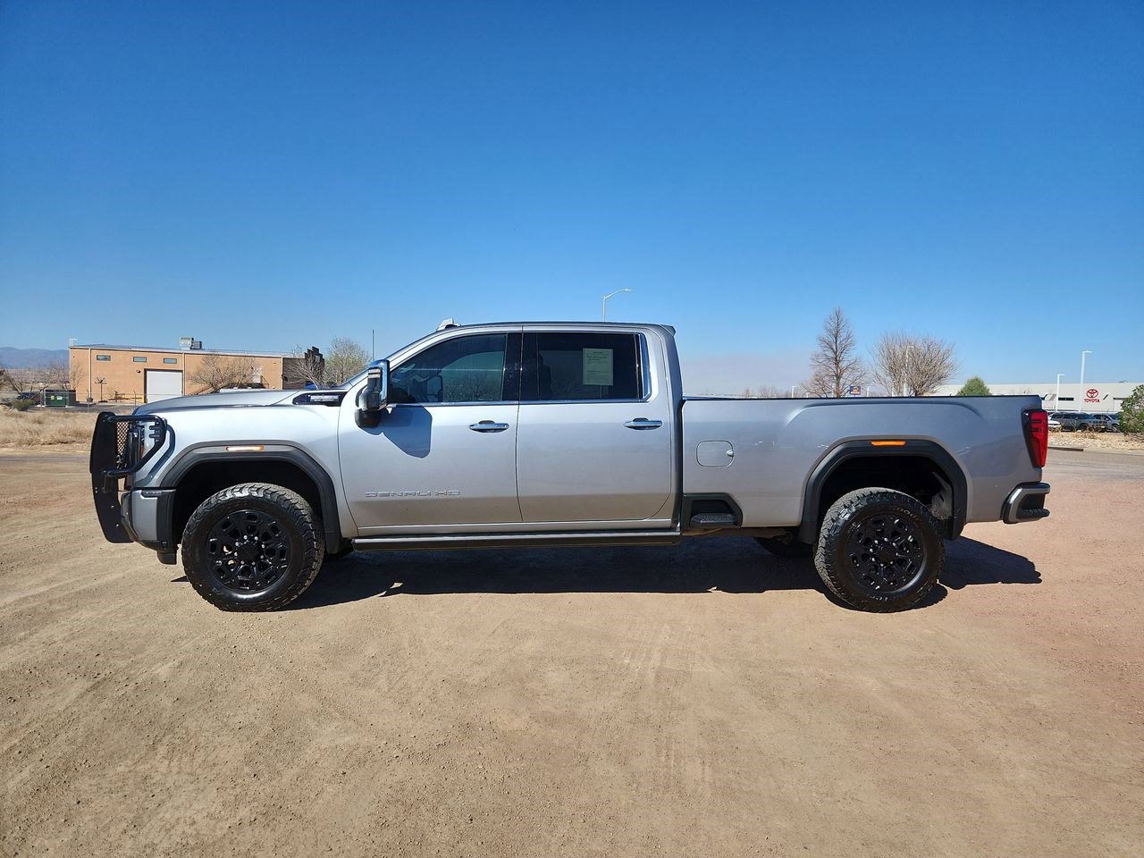 Used 2024 GMC Sierra 3500 Denali Ultimate image 5