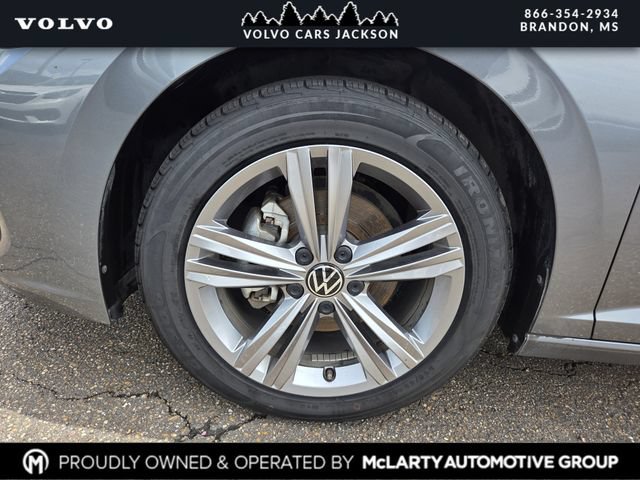 Used 2024 Volkswagen Jetta SE FWD image 23