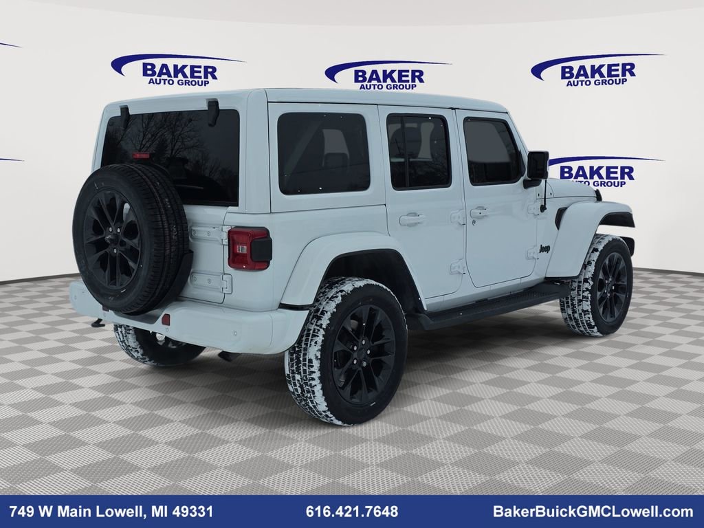 Used 2022 Jeep Wrangler Unlimited Sahara image 5