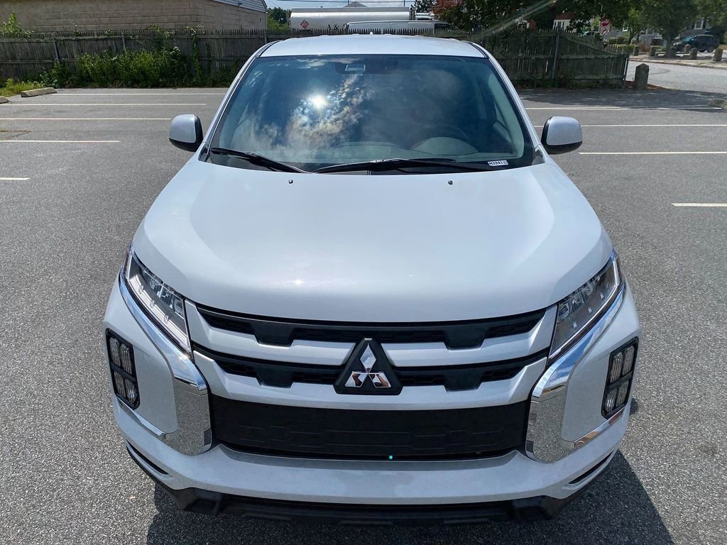 New 2025 Mitsubishi Outlander Sport ES image 3
