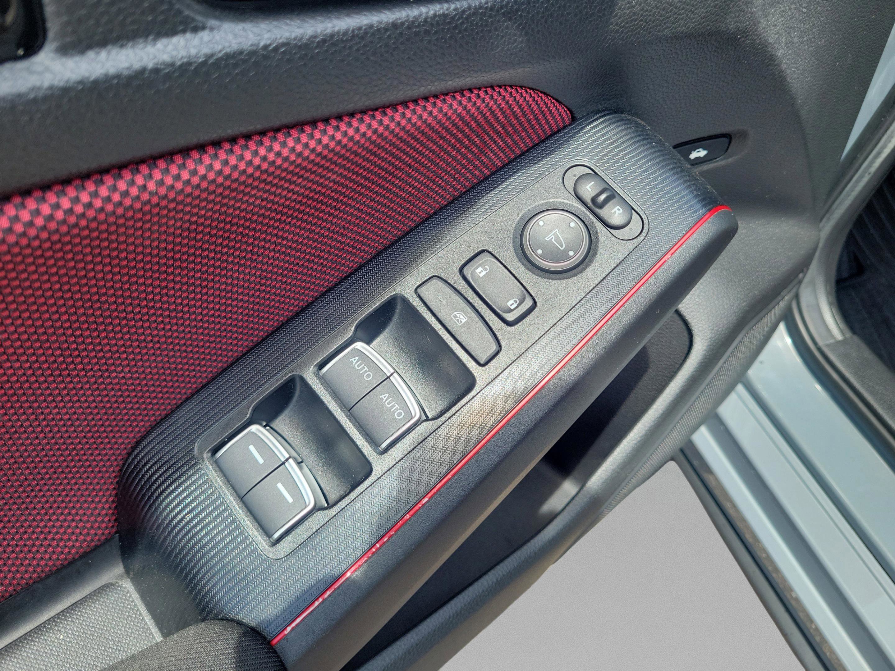 Used 2025 Honda Civic Si image 23