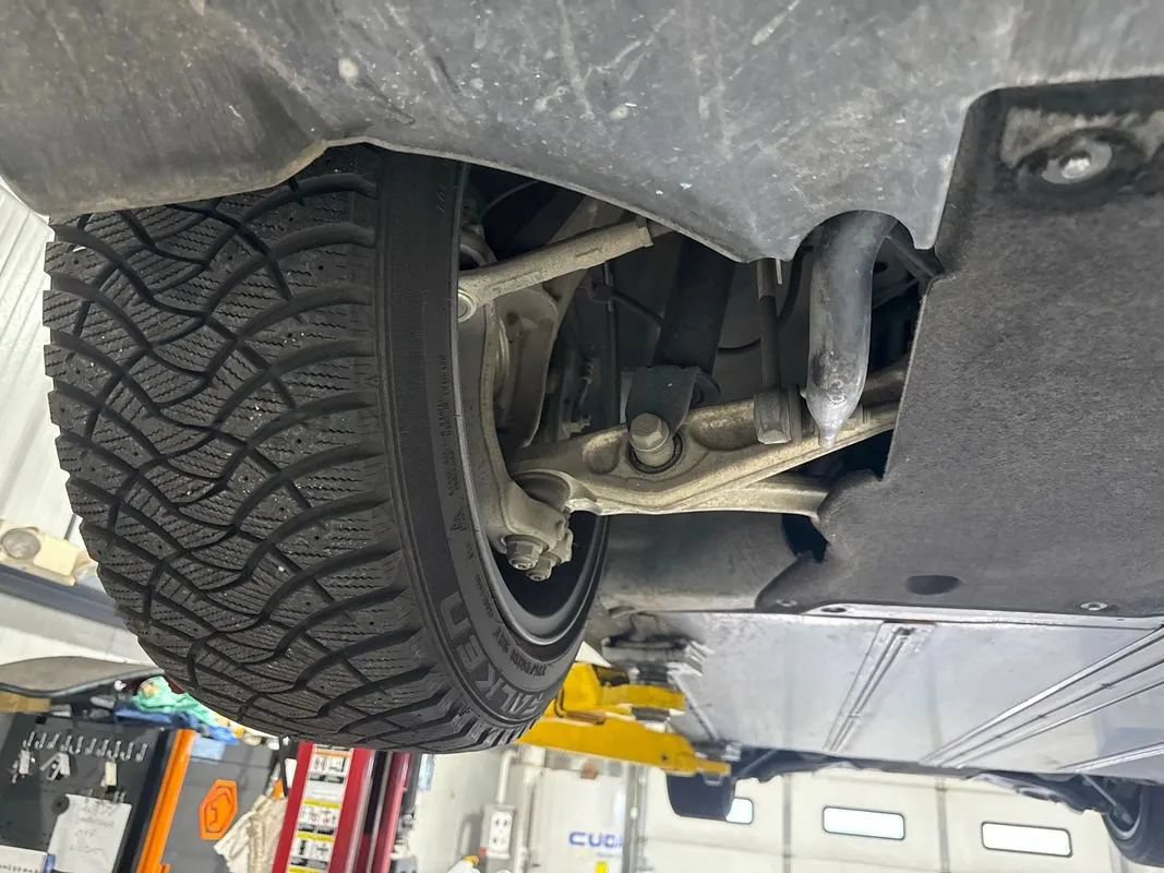 Used 2018 Tesla Model 3 Long Range RWD image 28