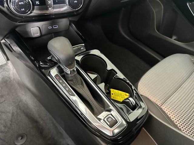 Used 2025 Chevrolet Trax LT image 20