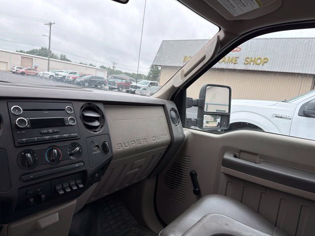 Used 2010 Ford F250 XL RWD image 19