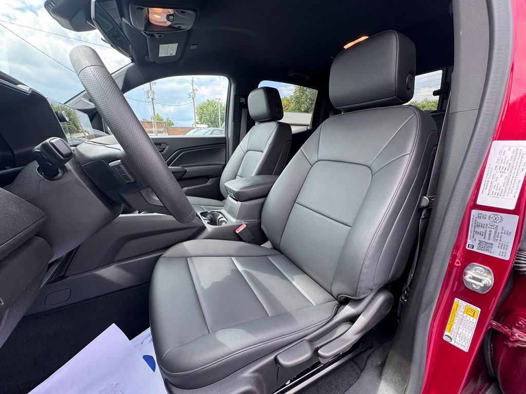 Used 2024 Chevrolet Colorado Trail Boss w/ Safety Package AWD/4WD image 11