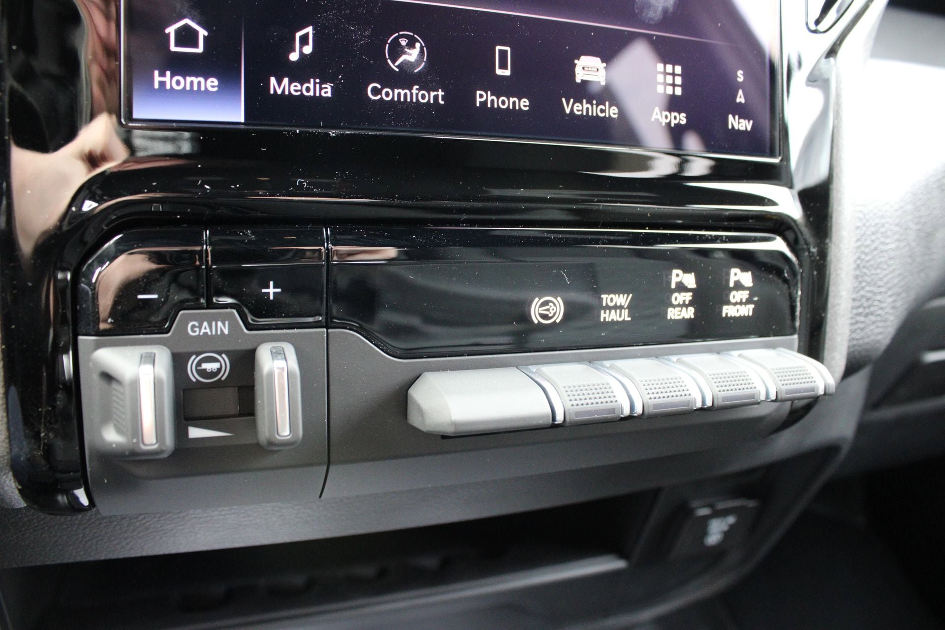 New 2025 RAM 2500 Tradesman AWD/4WD image 37