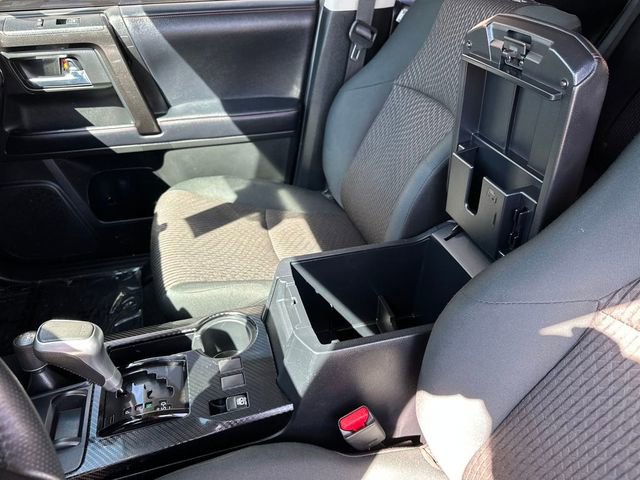 Used 2019 Toyota 4Runner TRD Off-Road image 17