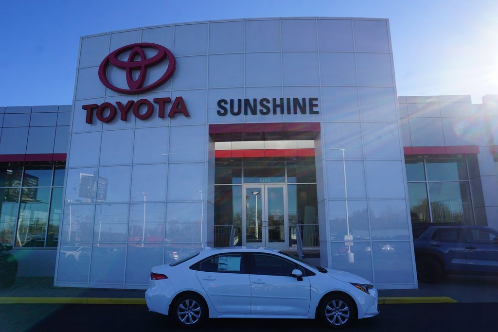 New 2026 Toyota Corolla LE video 1