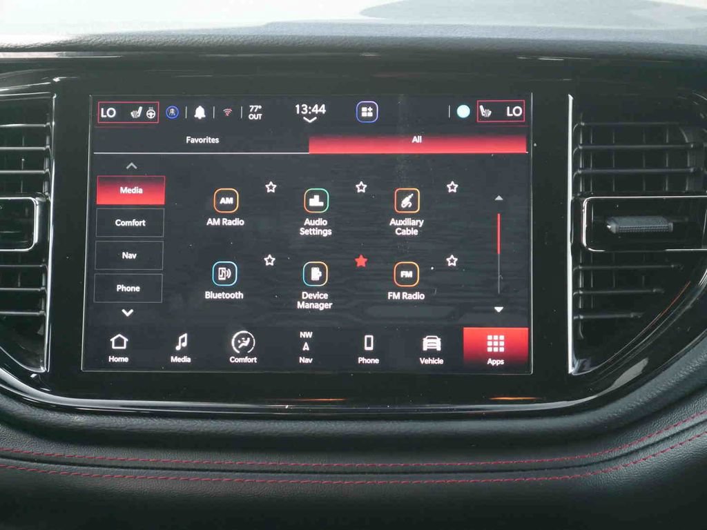 Used 2025 Dodge Durango GT w/ Blacktop Package AWD/4WD image 7