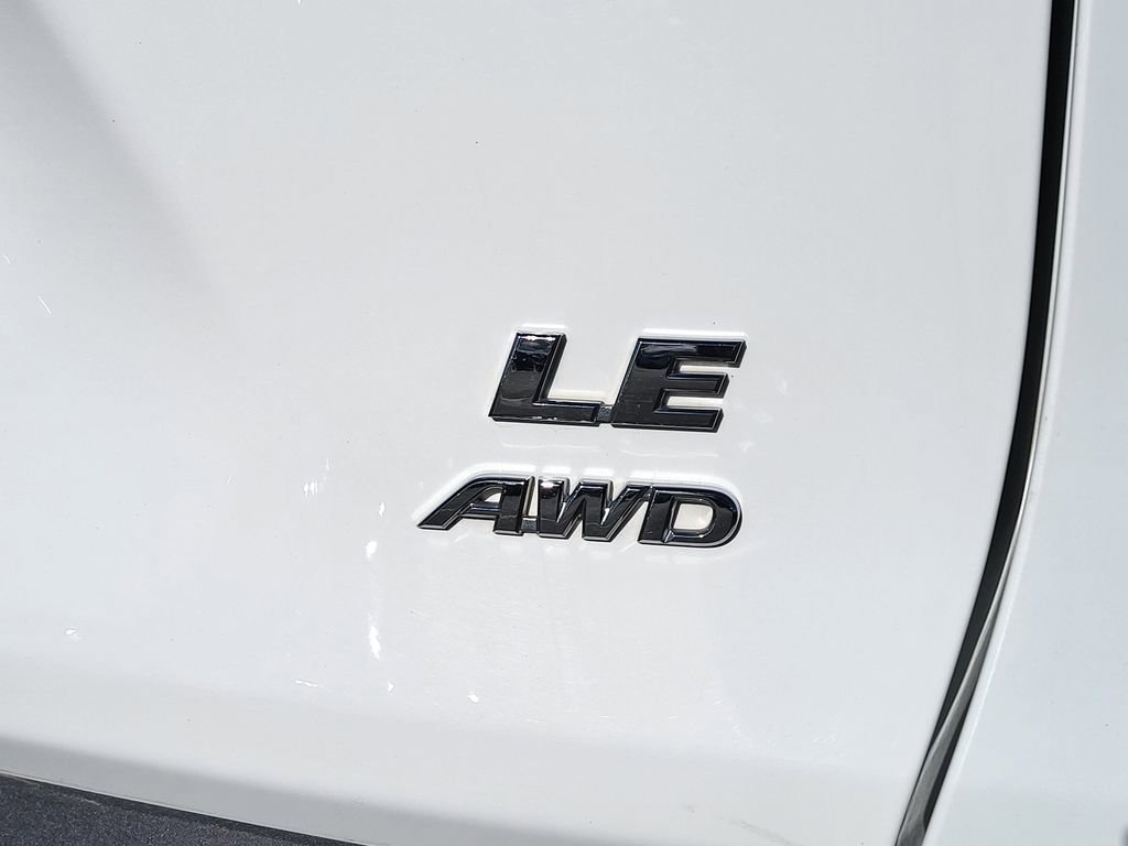 Used 2024 Toyota RAV4 LE image 30