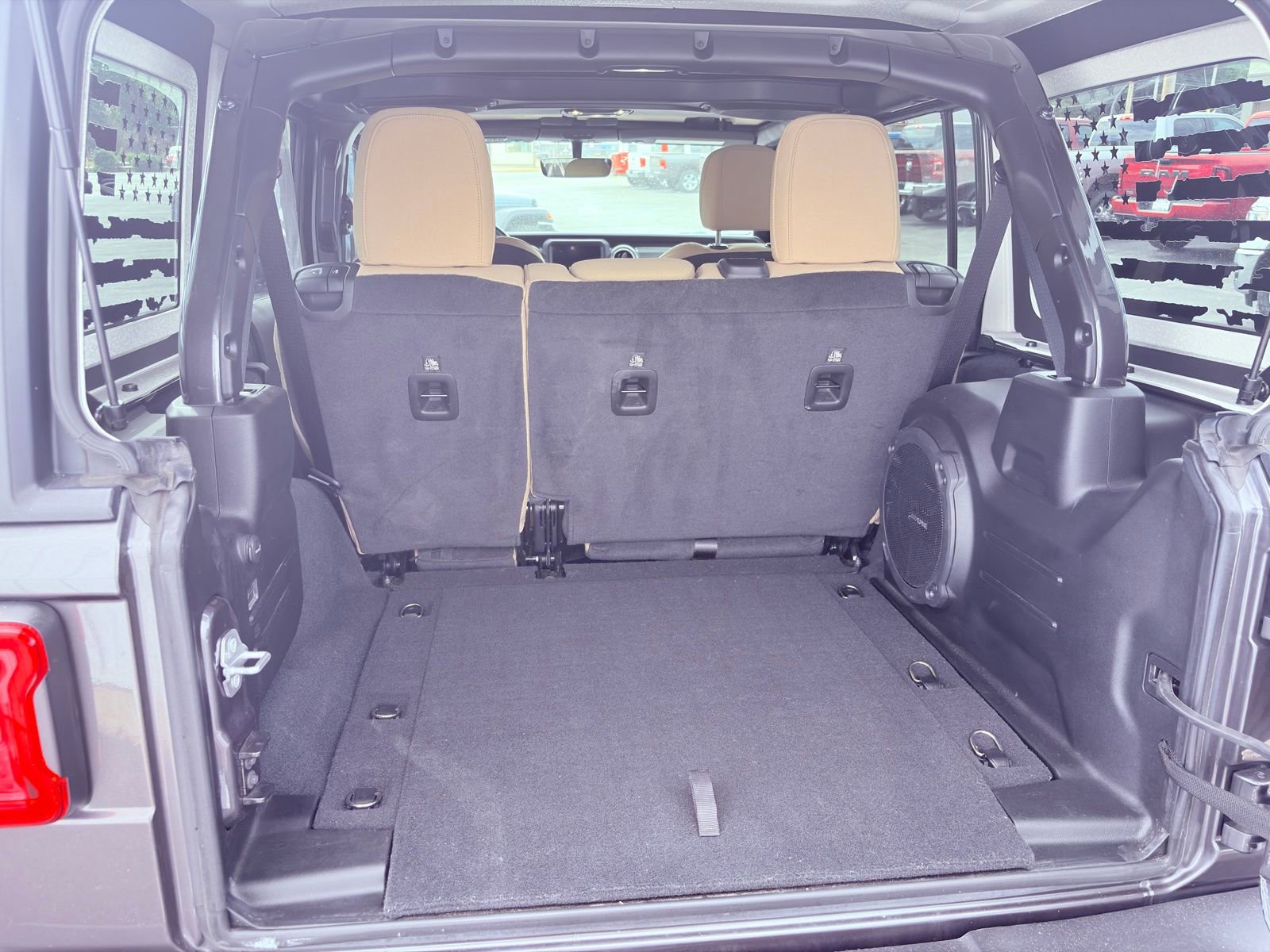 Used 2022 Jeep Wrangler Unlimited Sahara w/ LED Lighting Group image 17