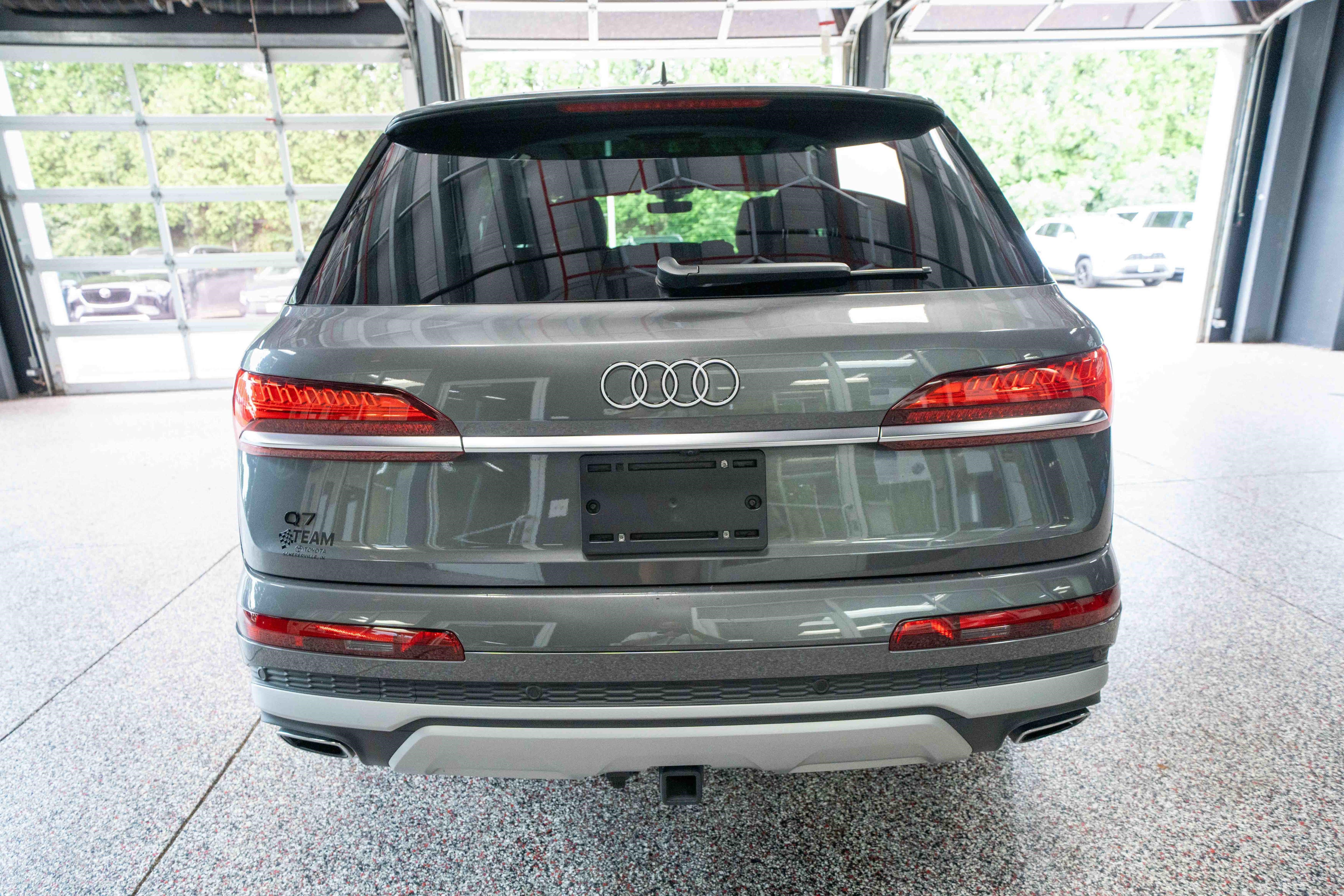 Used 2025 Audi Q7 2.0T Premium AWD/4WD image 3