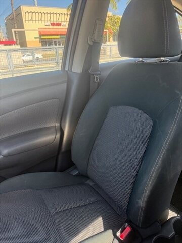 Used 2019 Nissan Versa SV FWD image 11
