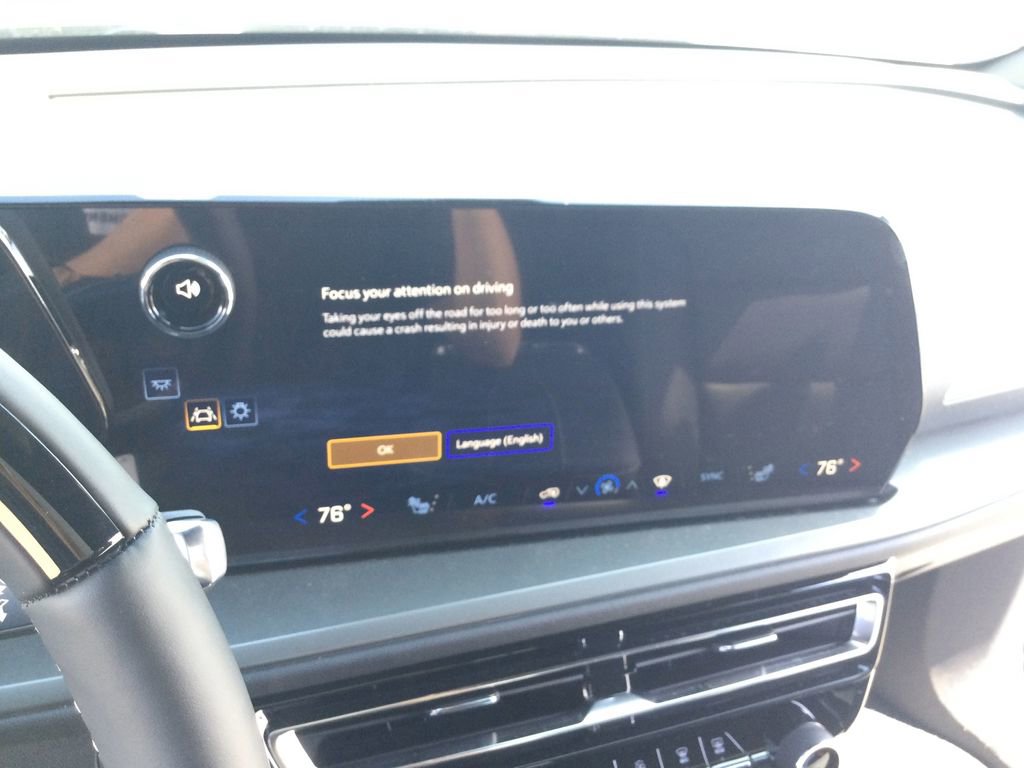 New 2025 Chevrolet Traverse LT w/ Enhanced Driving Package image 36