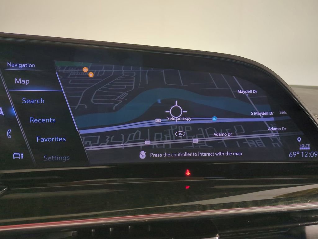 Used 2024 Cadillac Escalade Premium Luxury image 28