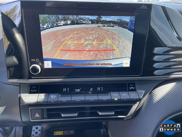 Used 2025 Toyota Camry SE image 19