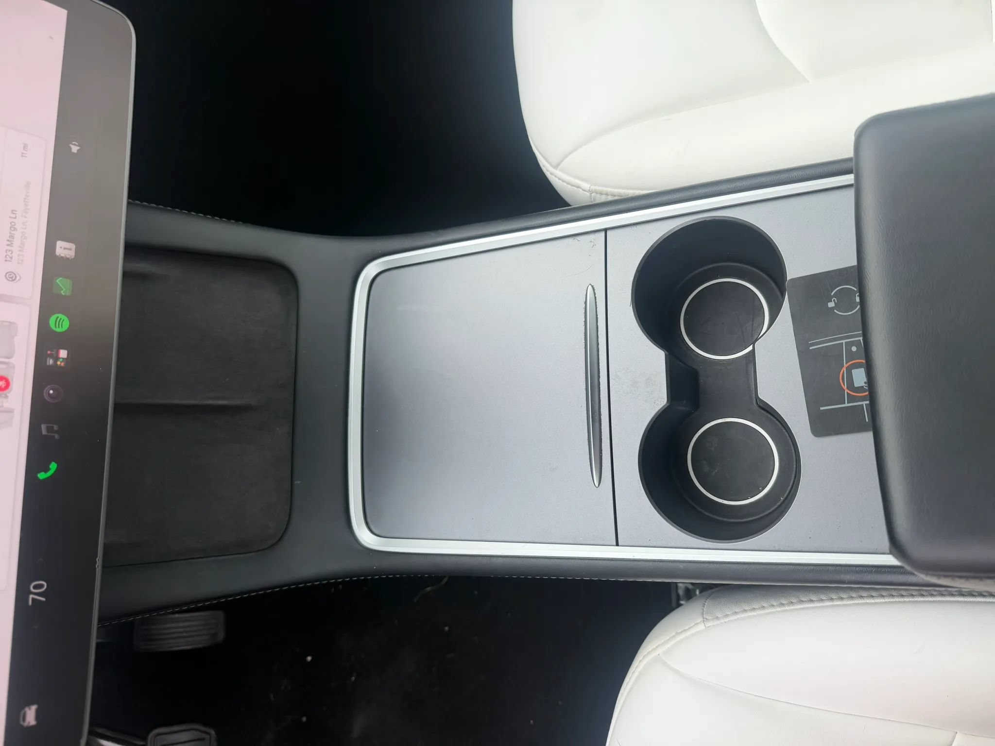 Used 2022 Tesla Model Y Long Range AWD/4WD image 17