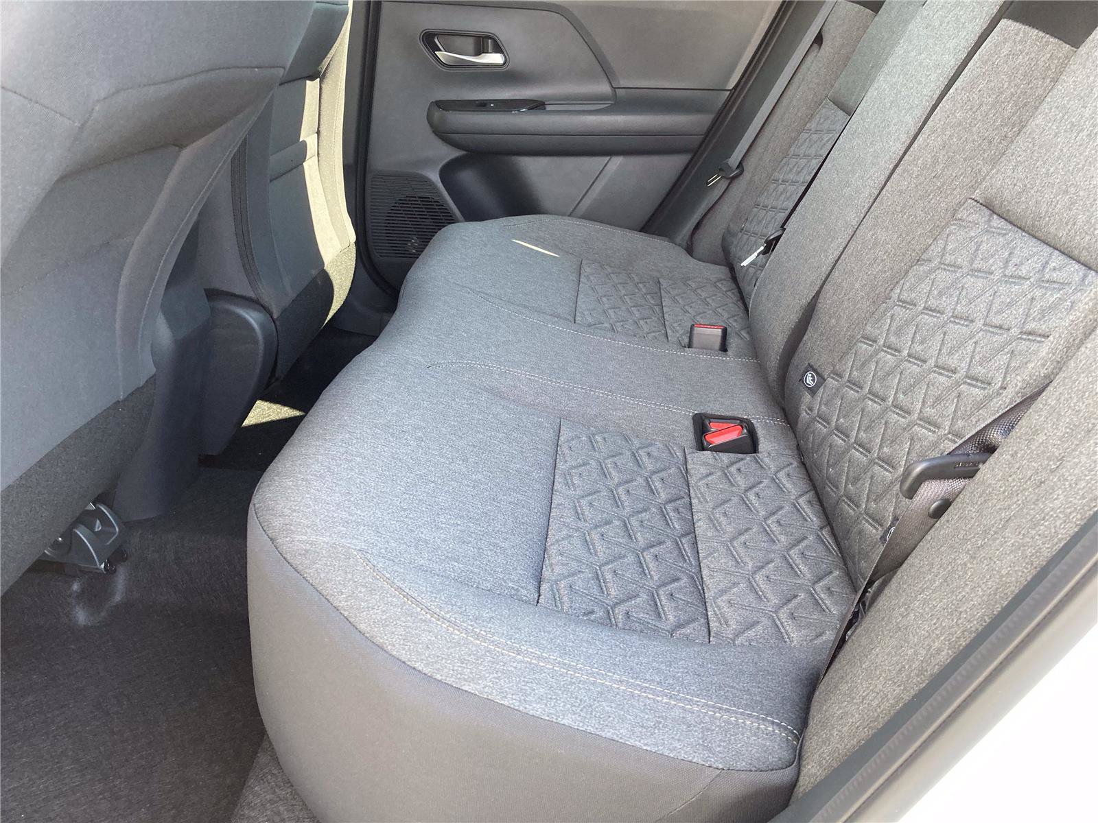 New 2026 Nissan Kicks SV w/ SV Premium Package FWD image 30