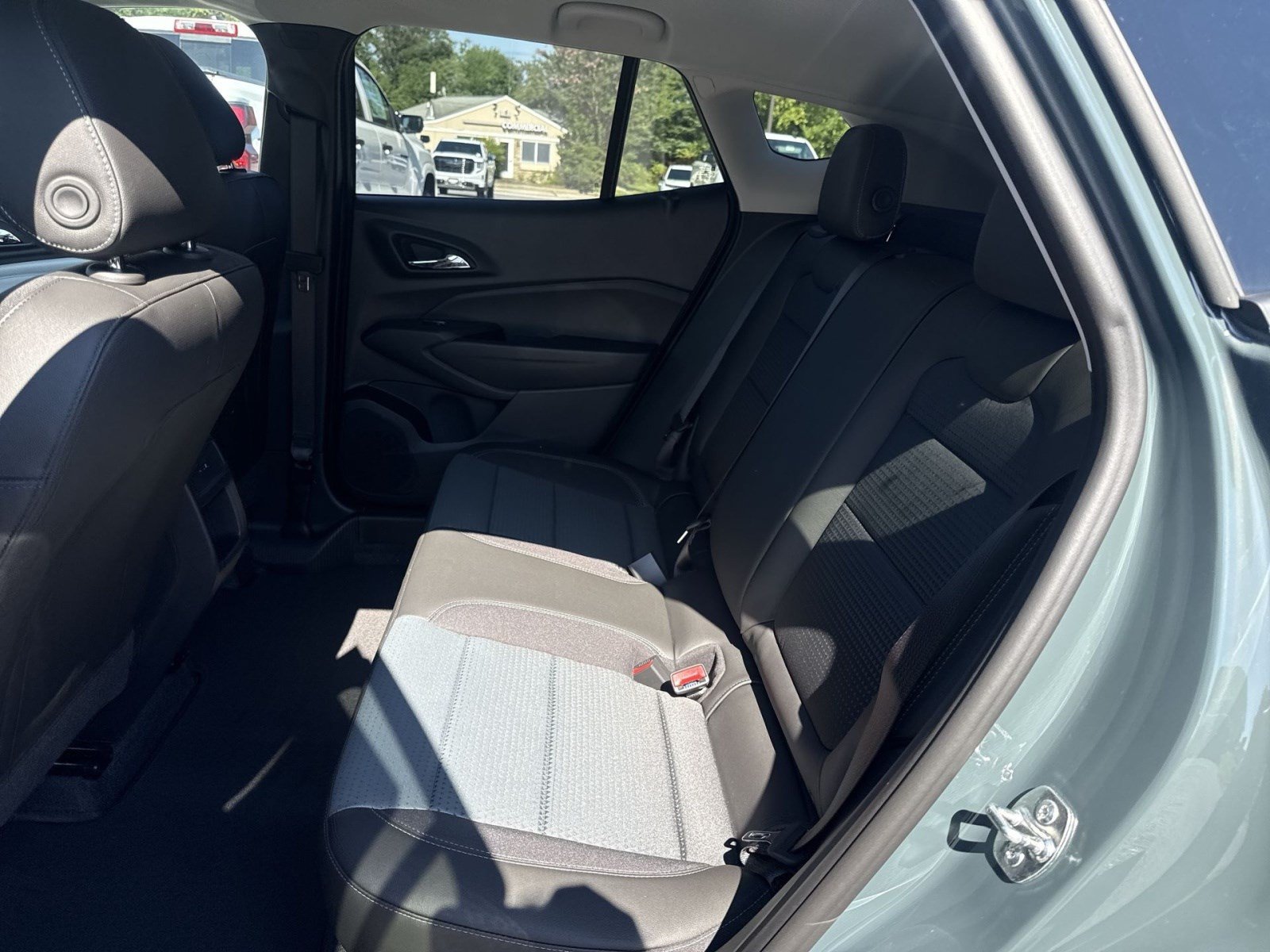 New 2026 Chevrolet Trax LT w/ Driver Confidence Package FWD image 18