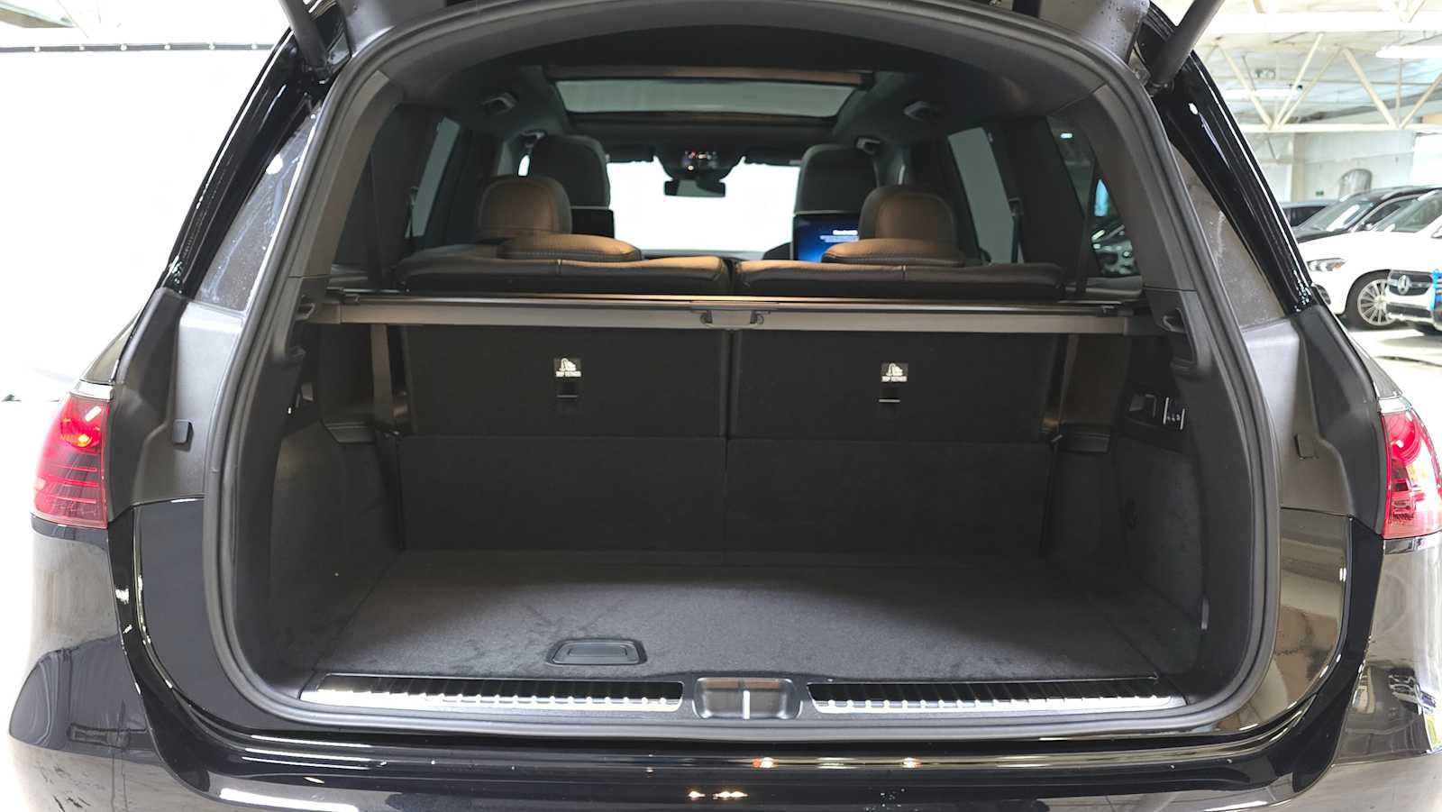 New 2026 Mercedes-Benz GLS 450 4MATIC image 18