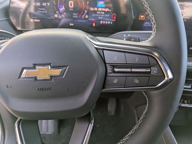 New 2026 Chevrolet Traverse LT w/ Sun and Wheel Package FWD image 16