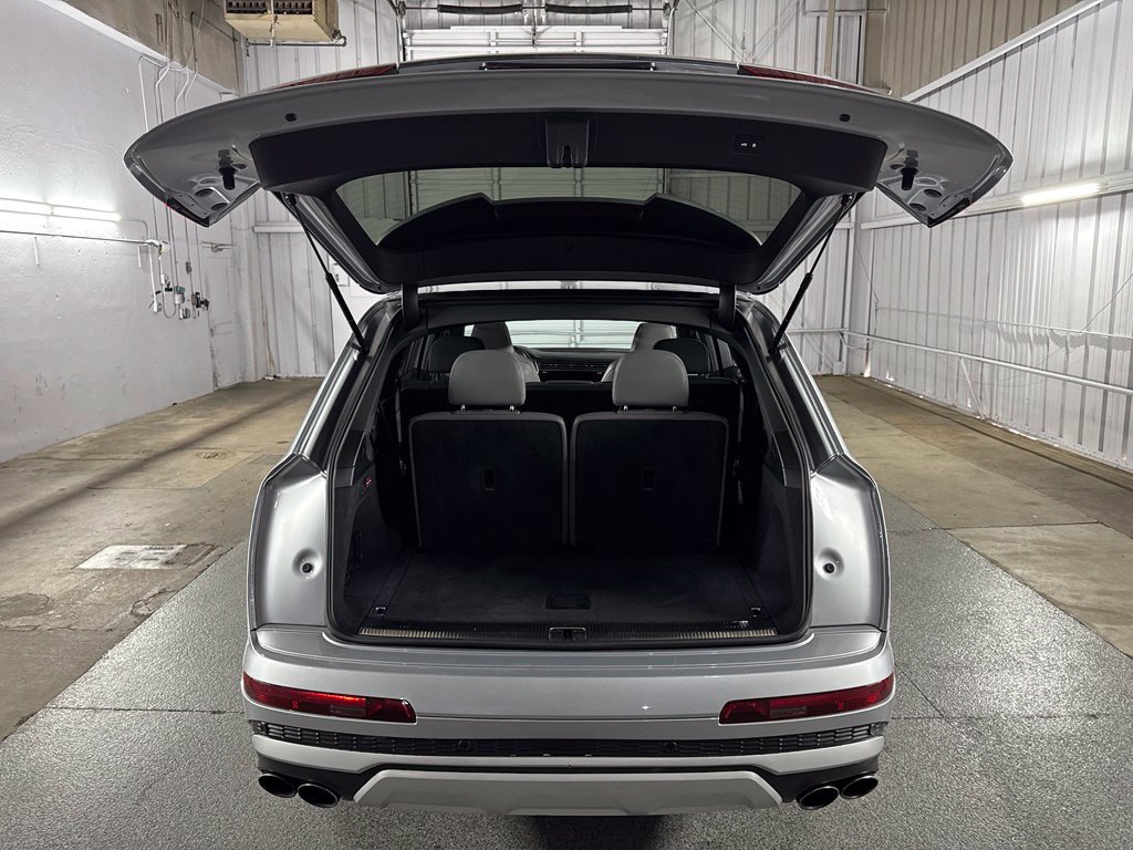 Used 2022 Audi SQ7 Premium Plus w/ SQ7 Executive Package AWD/4WD image 57