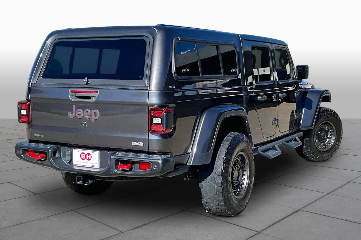 Used 2021 Jeep Gladiator Rubicon AWD/4WD image 12