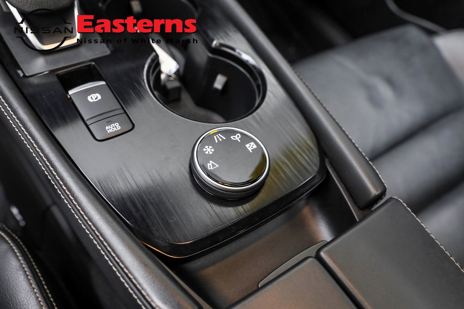 Used 2022 Nissan Rogue SL w/ SL Premium Package image 25